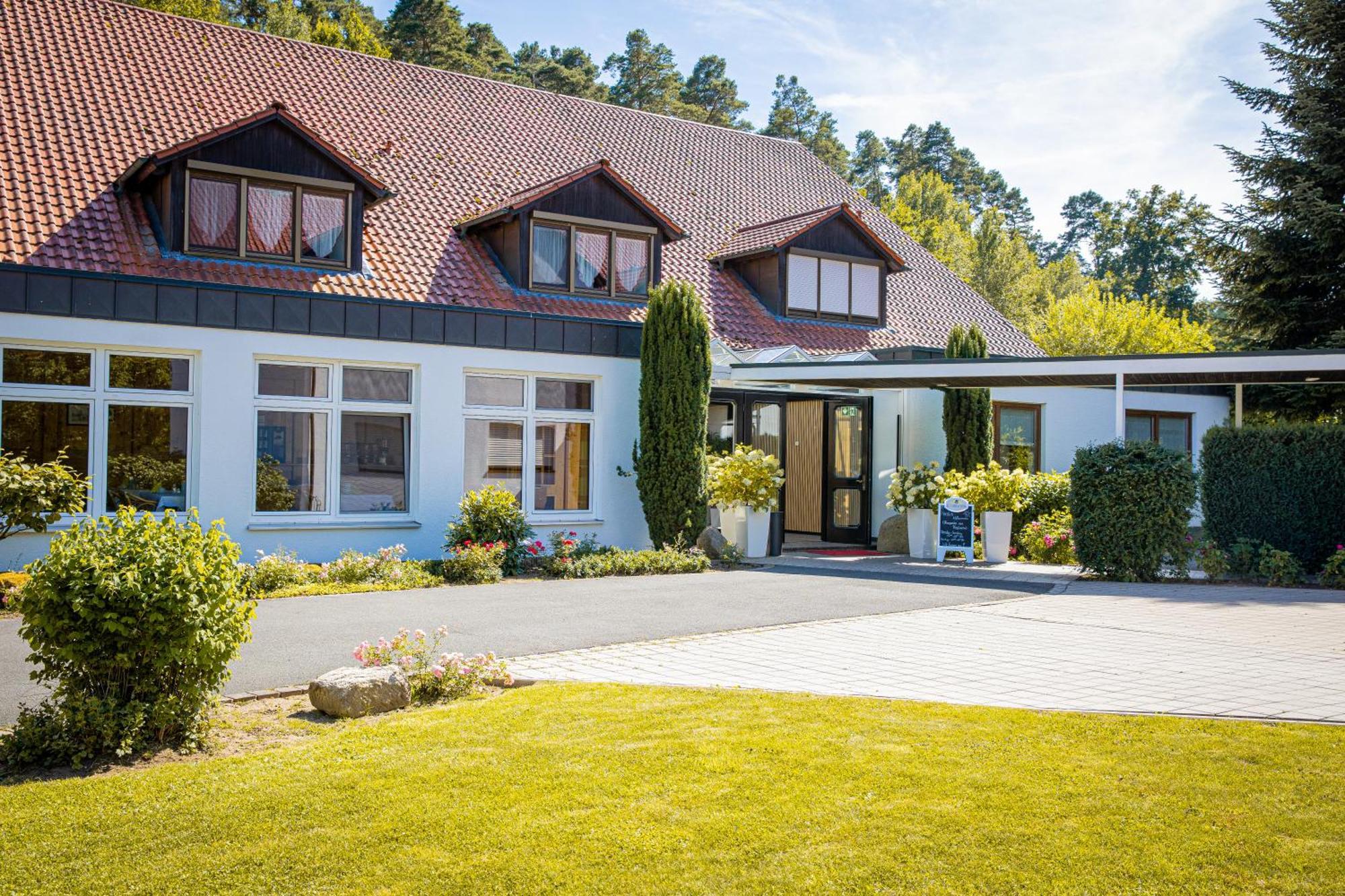 Hotel Restaurant Moosmuehle Dietenhofen Exterior photo